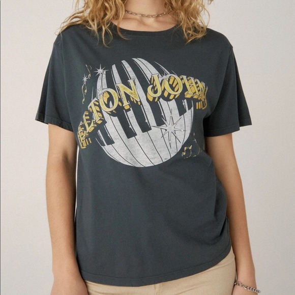 FREE PEOPLE NWOT Elton John World Tour Boyfriend Band Tee 1980 Daydreamer XS - Picture 9 of 10